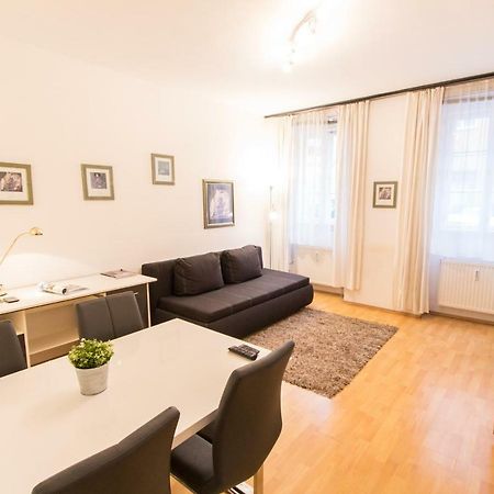 Apartment Meidling Vienna Exterior photo